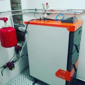 Твердотопливный котел TIS PRO DR 17