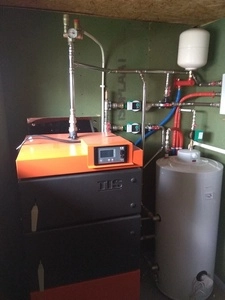Твердотопливный котел TIS PRO DR 17